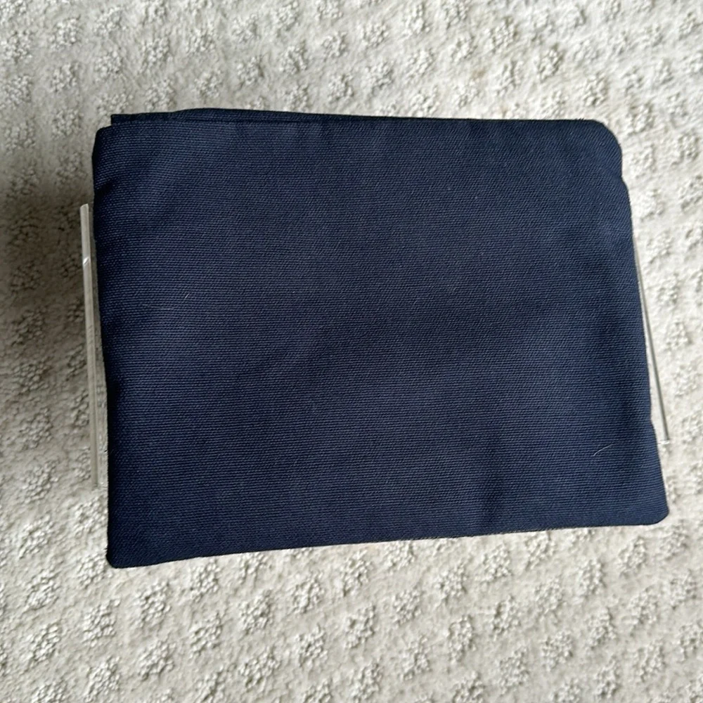 New Delta One First Class Travel Amenity Pouch Bag & Kit
